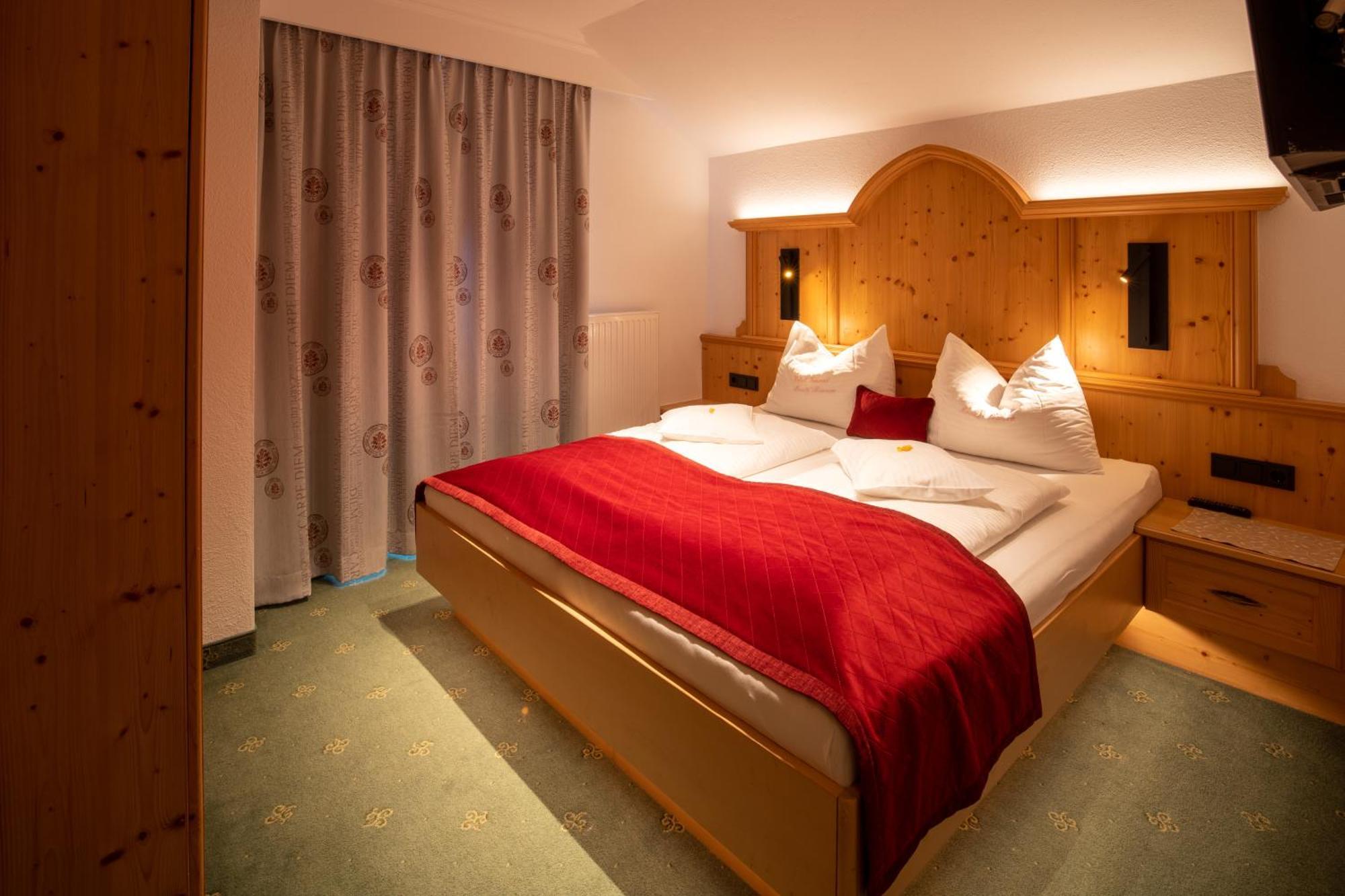 Hotel Garni Monte Bianco Ischgl Esterno foto