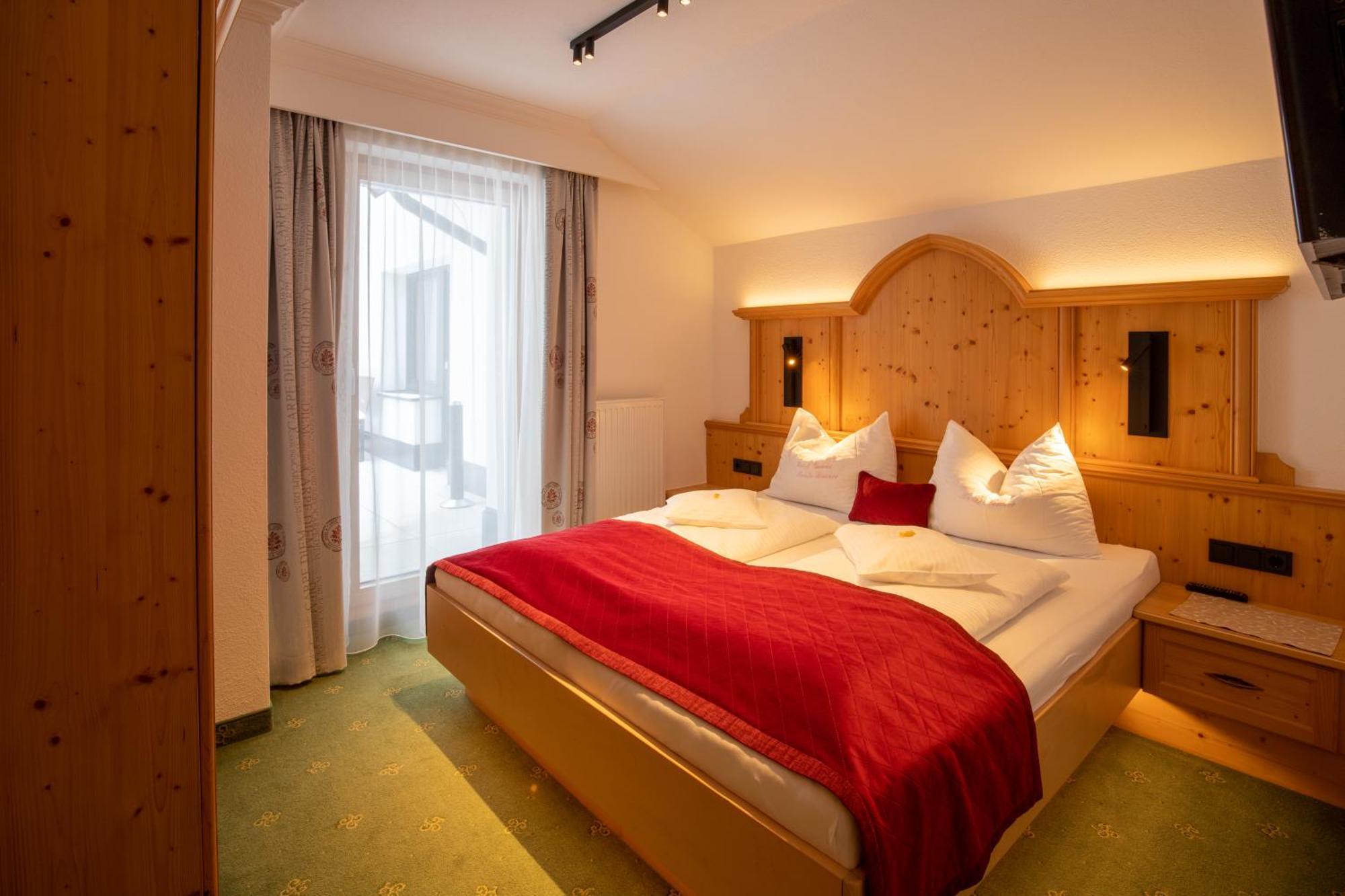 Hotel Garni Monte Bianco Ischgl Esterno foto
